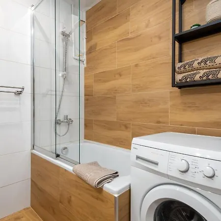 Kairos - - Darmowy Parking, Scisle Centrum Katowice